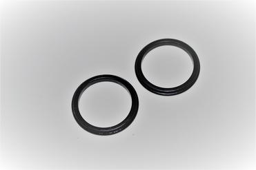 Lip seals ( x2 )