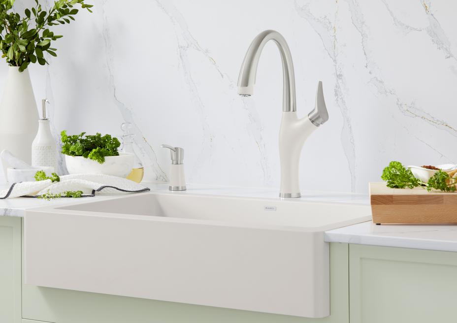 ARTONA - Color flows seamlessly into form.