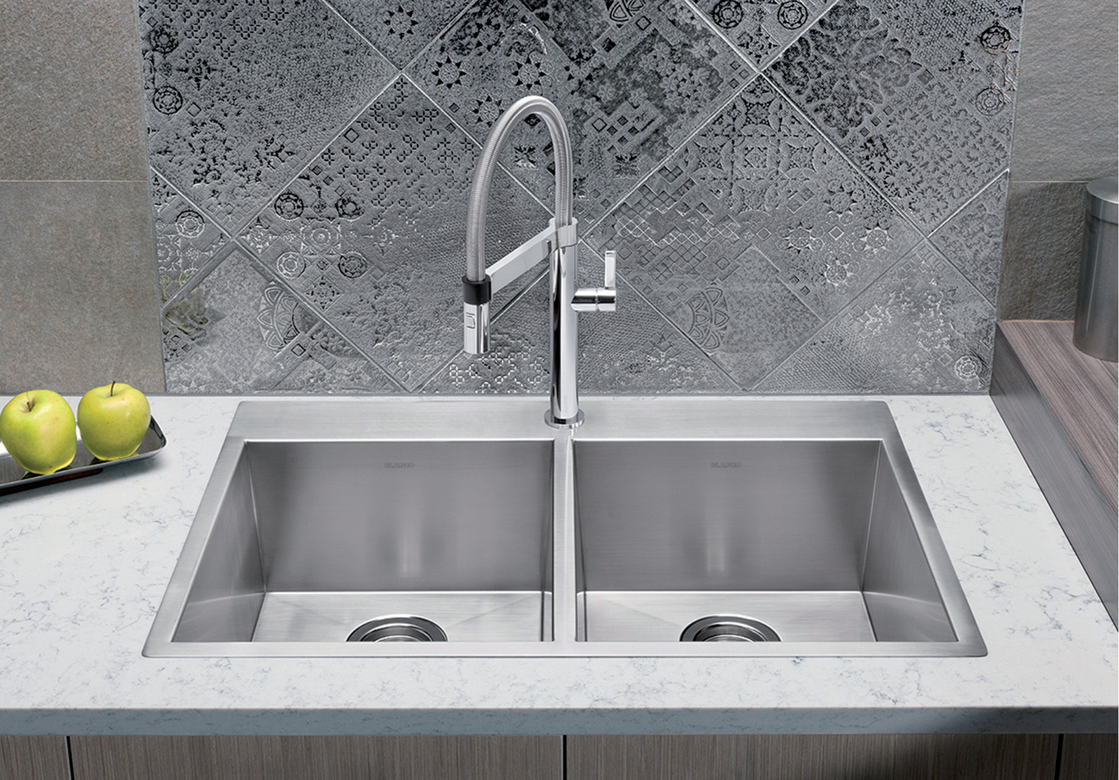 Quatrus Drop In 2 0 1 Hole Fini Brosse Null Blanco