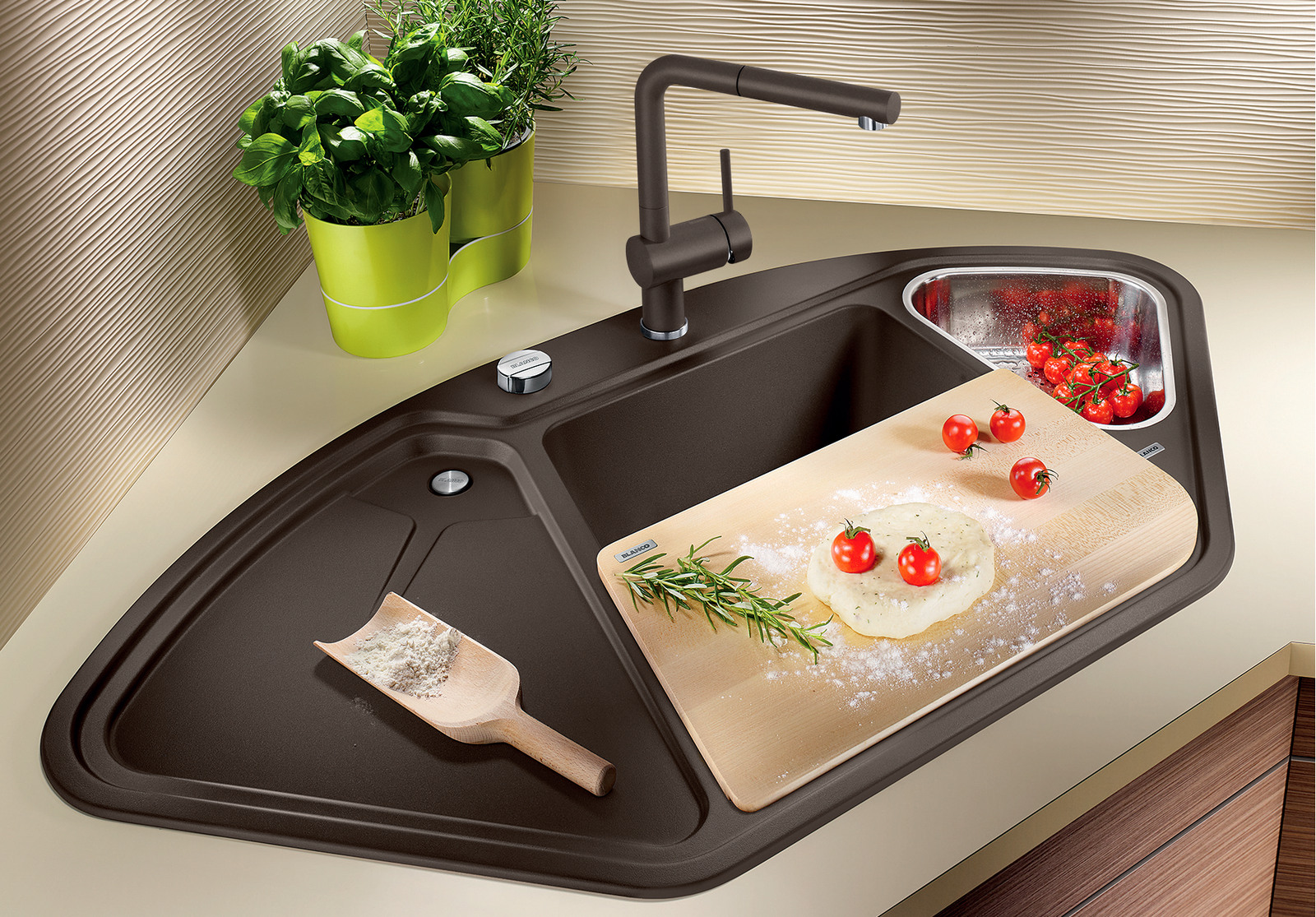 BLANCODELTA II | SILGRANIT | schwarz - mit Ablauffernbedienung, mit