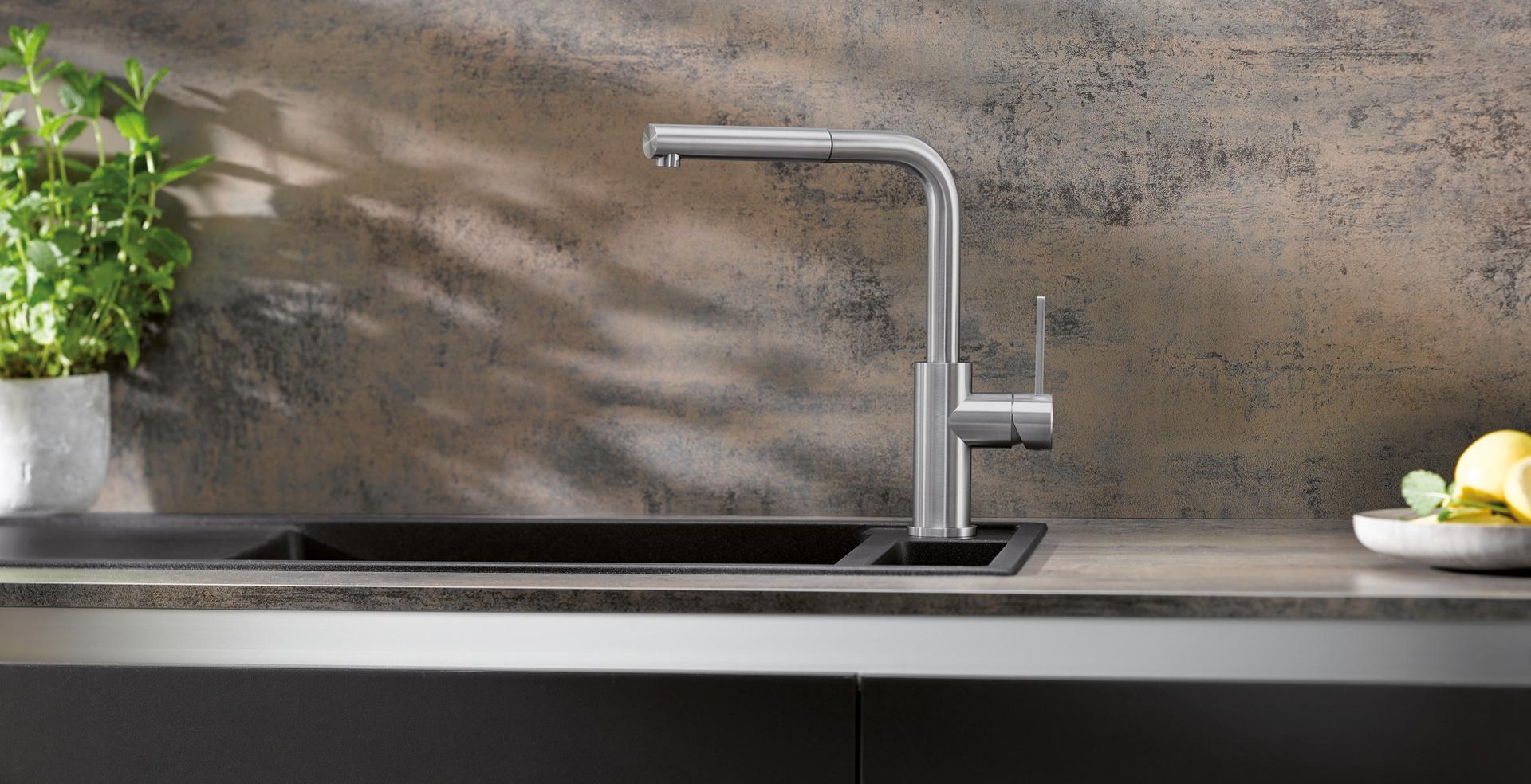 Grifo De Cocina BLANCO LANORA - Acero Inoxidable Cepillado, Monomando Con Función Ahorro Y Gran Giro.