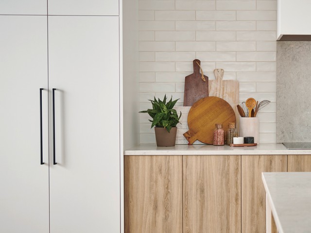 White tiling, white brick or other white shades are a common feature of Scandinavian kitchen design