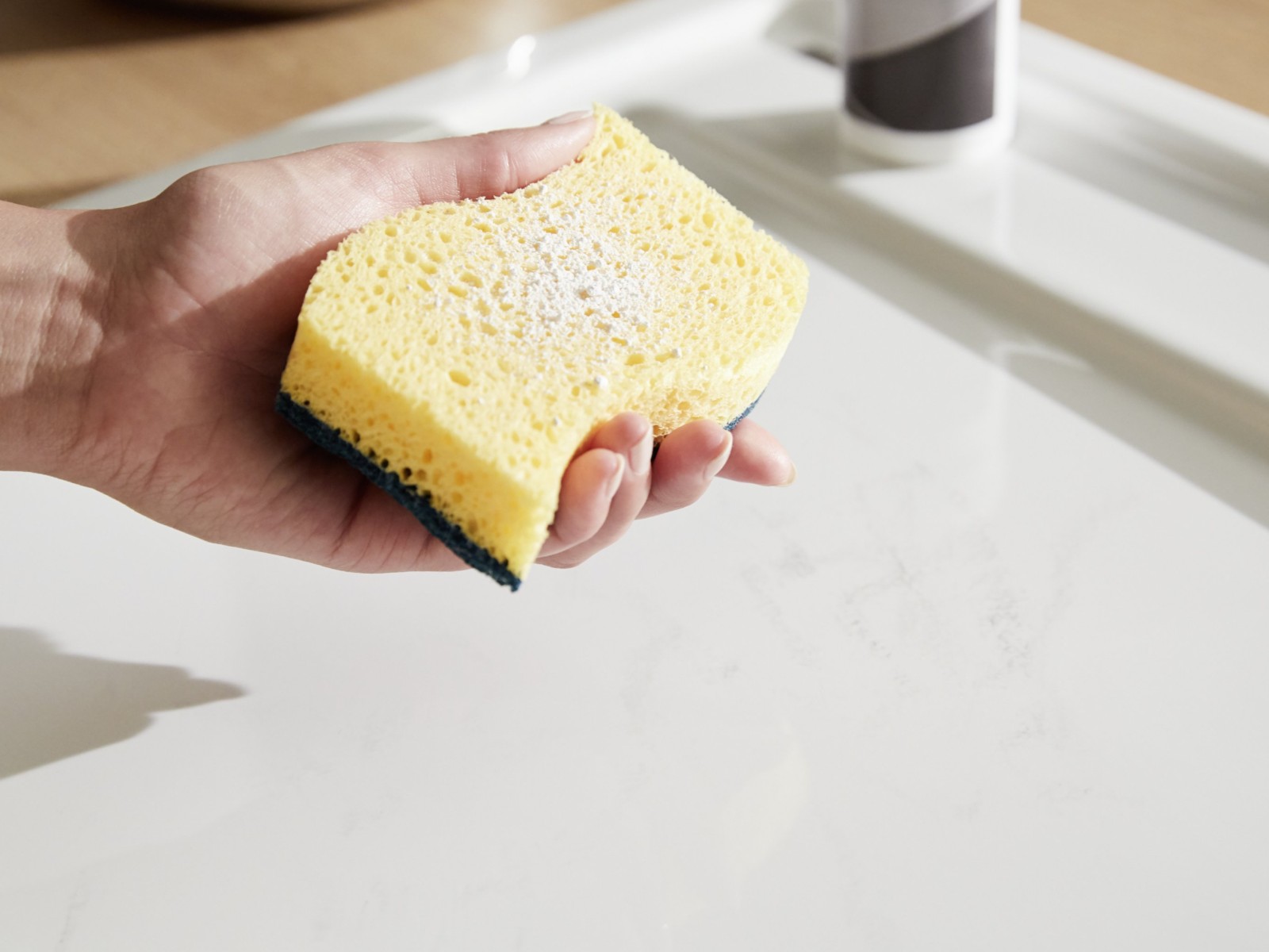 Granitspüle reinigen So pflegen Sie Ihre SilgranitSpüle BLANCO