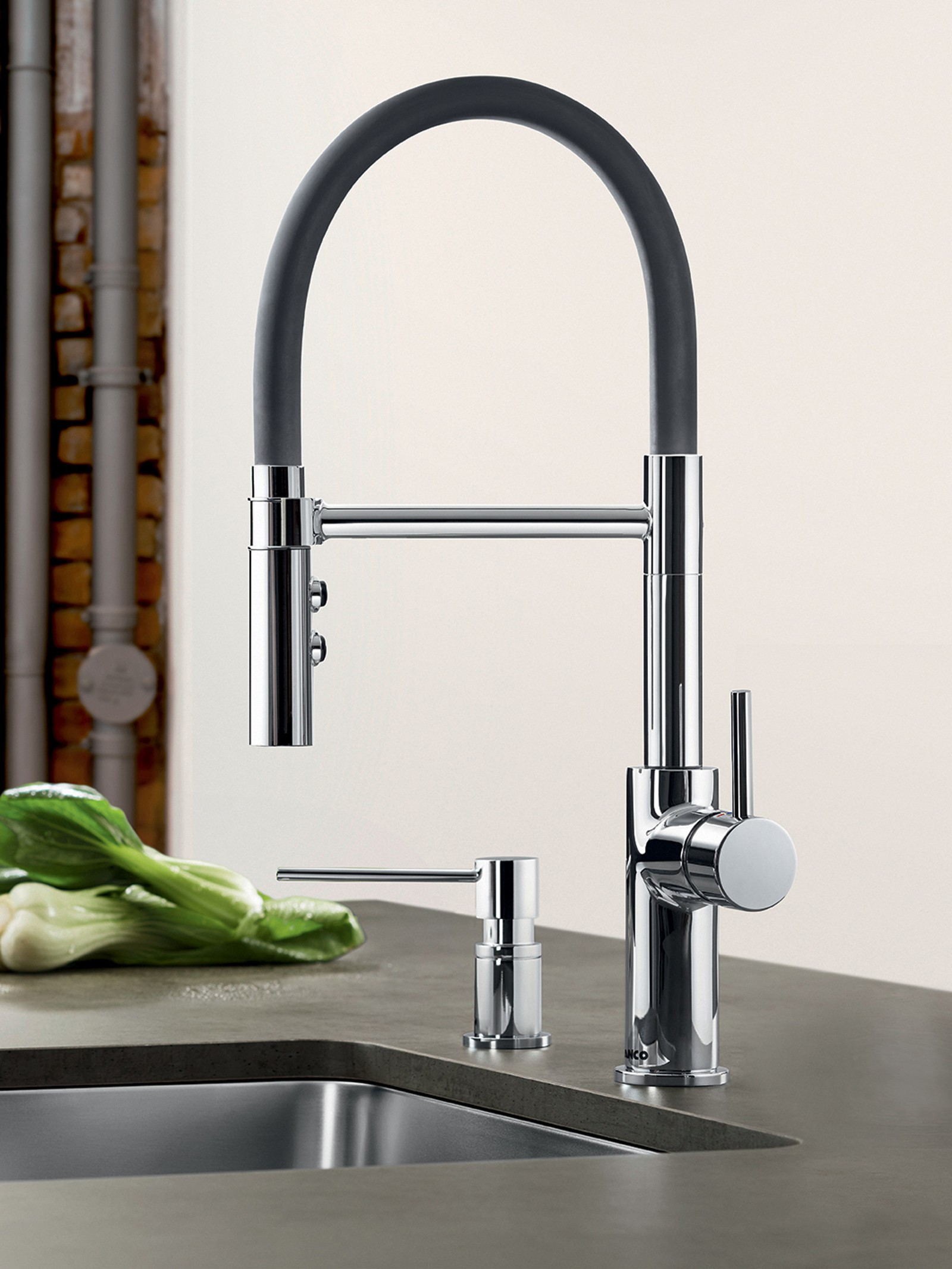 SemiProfessional & ChefStyle Kitchen Faucets for Home BLANCO