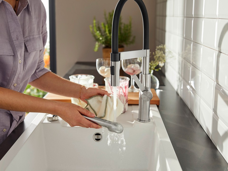 Wo Wasser und Zen fließen BLANCO