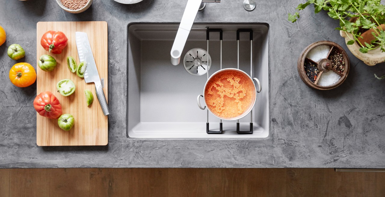 The sink as a cooking hub