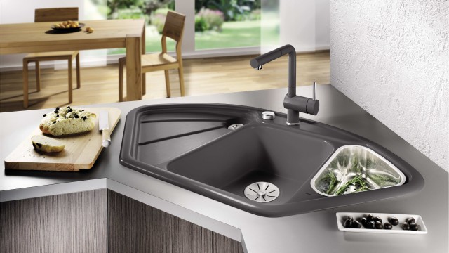BLANCO corner sinks are genuine space-savers