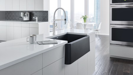 Ikon 33 Farmhouse Kitchen Sink in Anthracite with Solenta Semi Pro Kitchen Faucet in Stainless Steel