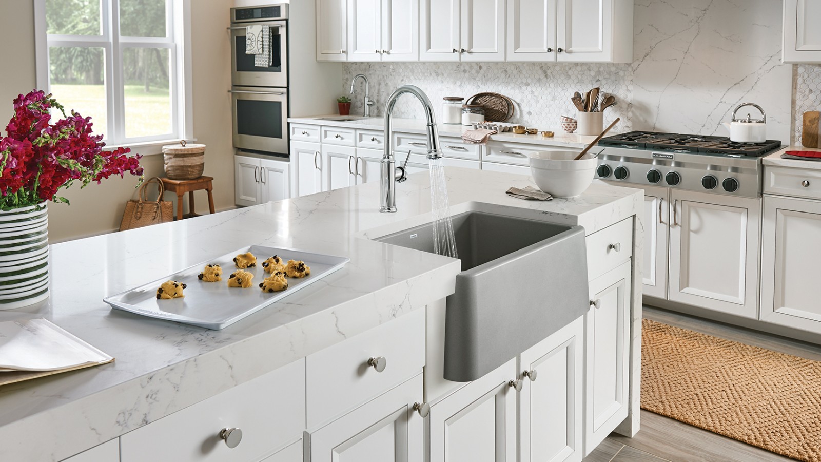 Farmhouse Sinks & ApronFront Kitchen Sinks BLANCO