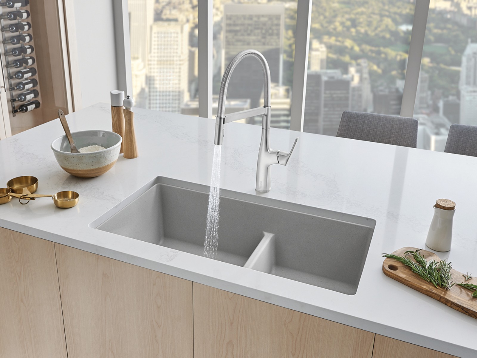 Low Divide Kitchen Sinks BLANCO