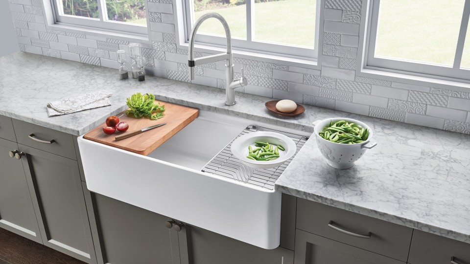 Fireclay Sinks Stronger than Porcelain & Ceramic BLANCO