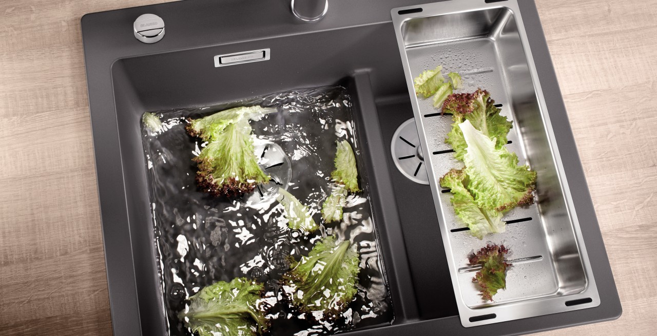 Unsere Abtropfschalen sind ideal für gewaschenen Salat & Co.