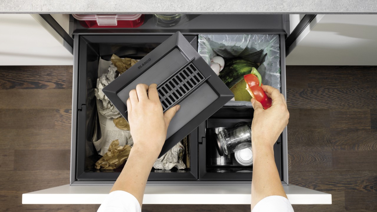 Pull Out Kitchen Waste Bins BLANCO BLANCO