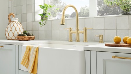 ikon-farmhouse-kitchen-sink-SILGRANIT-white-1